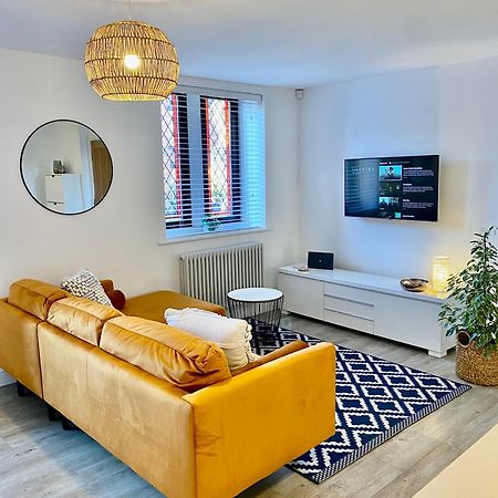 Boutique Chapel Apartment Within City Walls Chester Ngoại thất bức ảnh